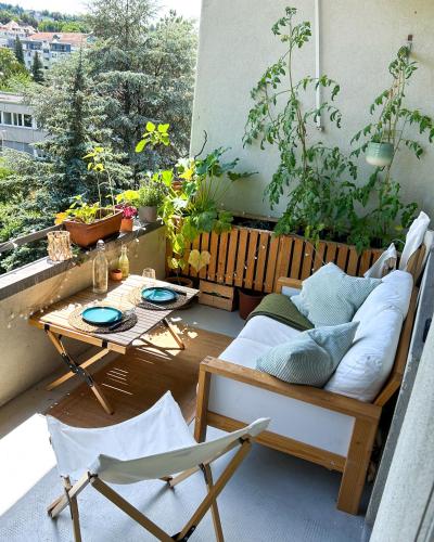 Cozy room in shared apartment next to the Aare