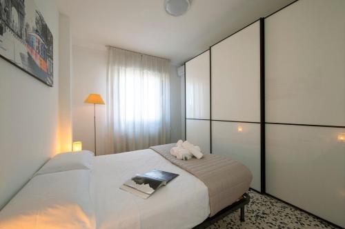 Charming Two-Room Apartment with View of San Siro Stadium Upper Floor