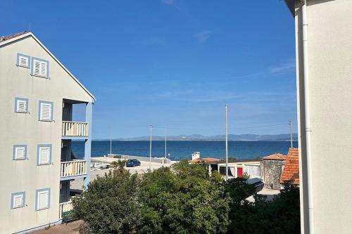 Apartments by the sea Mirca, Brac - 24865