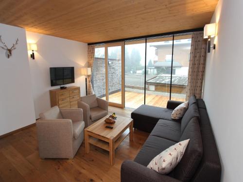 Apartment in Neukirchen near Ski Lift
