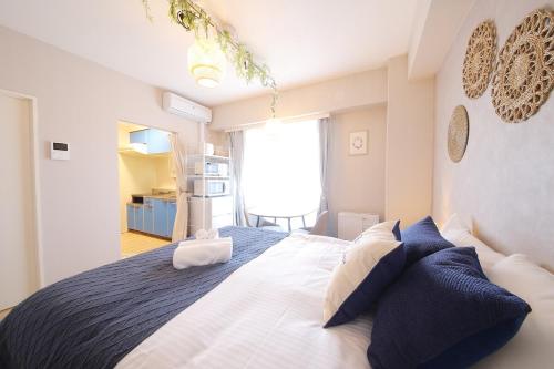Imperial13-Room203