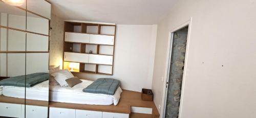 Chambre calme pour les femmes - Paris animé