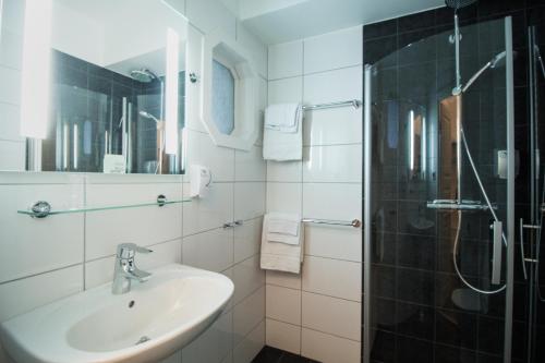 Ett badrum på Sjögestad Motell