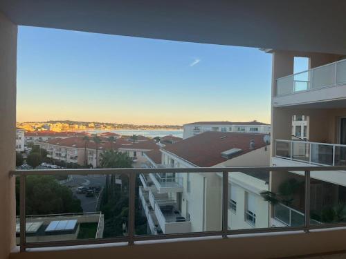 Parc Exflora with Parking, 2BR Apartment photo 12