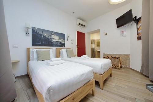 Trastevere Roma Deluxe Rooms