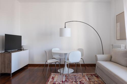 Beautiful Two BedRooms Apartment in Sarpi Garibaldi Mirable PM