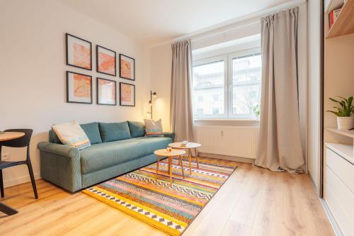 Stylish 1BR - Local Market Vibes - 10 min to Nivy