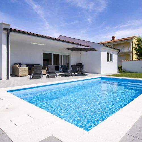 More i Sol Rab Pool House