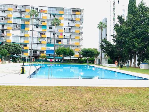 Moderno Apartamento con Vistas al Mar -Benalmadena