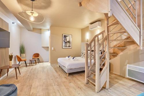 Residence centre de Paris by Studio prestige