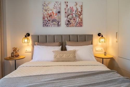 Premium Seaview Suites with Jacuzzi & Private Parking