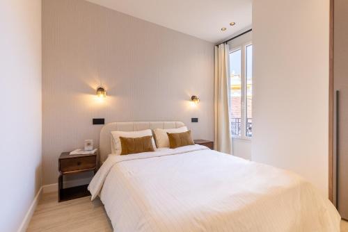 Stylish modern apartment in prime location