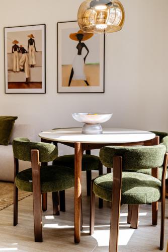 Stylish modern apartment in prime location