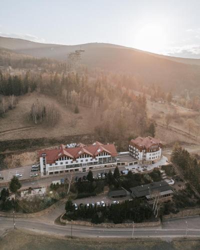 Hotel & Medi-Spa Biały Kamień — Bird's eye view