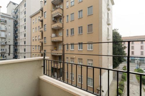 GuestHost - Balcony Apartment X4 Loreto M1-M2