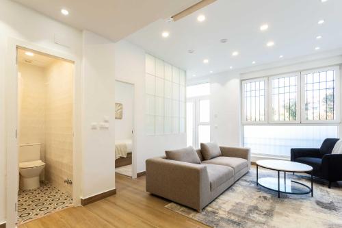 Lazaga I
