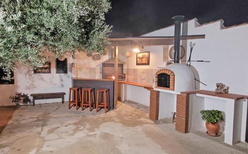 Casa Rural Cortijo Atalaya de Loaimes con chimenea