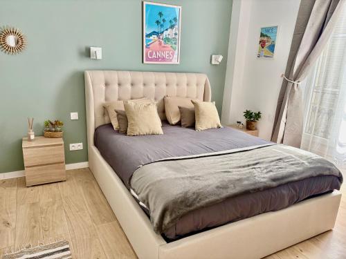 Adorable studio cannes center