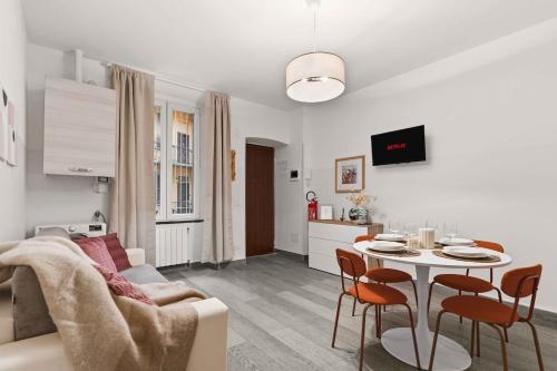 In the Heart of Via Sarpi - Moscova - Metro 10 minutes away
