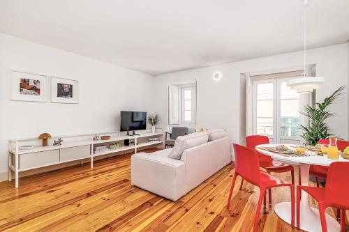 Red Tulip Flat Bright & Colourful by Homeful Homes