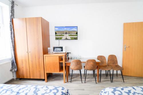 Silver Homes 1050 Vie