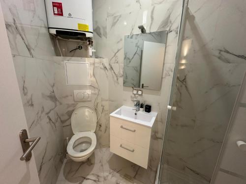 New 403 Suite Rose - Cosy Apartment Paris Center