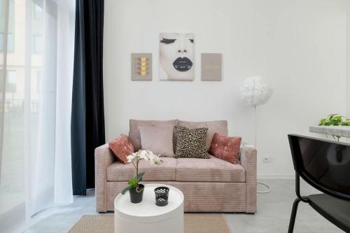Nowoczesne Apartamenty Typu Studio z Parkingiem by Noclegi Renters