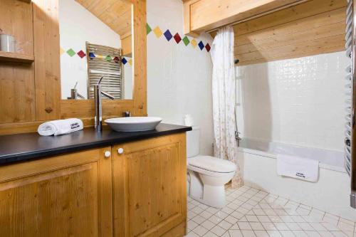 Vannas istaba naktsmītnē Les Sonnailles Apartment - Chamonix All Year