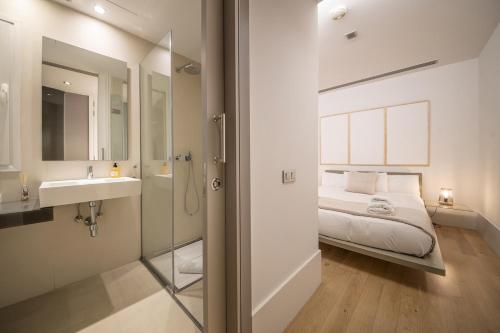 You Stylish City Center Apartments