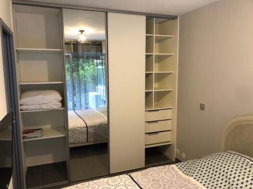 Bel appartement à Juan Les Pins, à 700 m des plages et proche du vieil Antibes