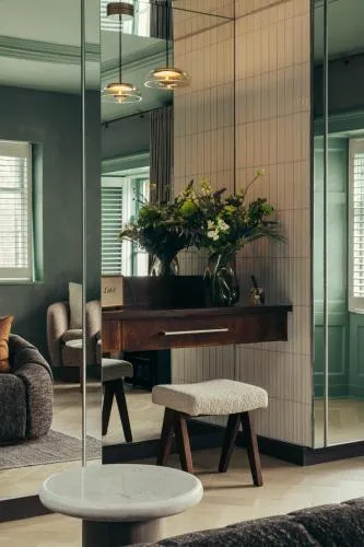 Lyla Rooms photo 9