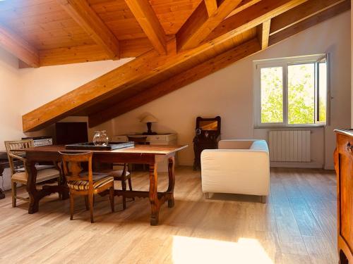 Convenient attic, City Life, San Siro, Highway