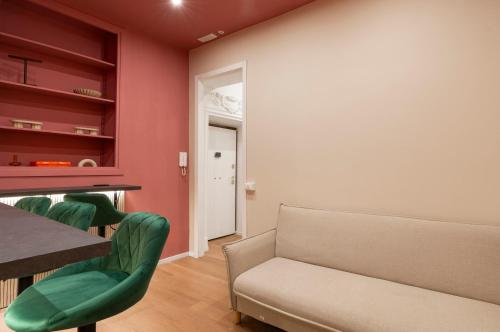 ReRent Rooms - 81 Manzoni Guesthouse