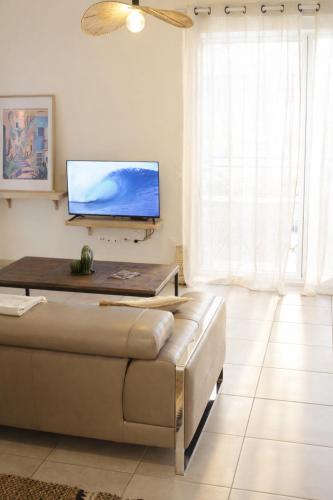 Beautiful flat in Port Marianne with parking