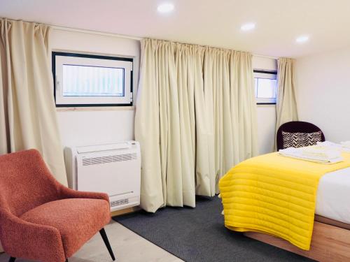 Chiado Local Artist Suites w Parking & EV