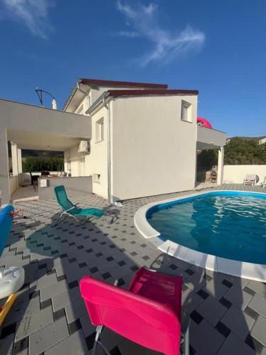 Apartmani Elena