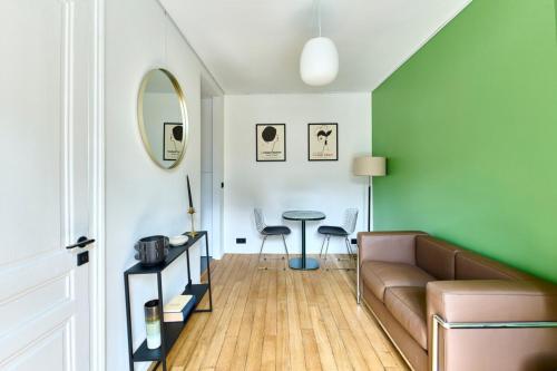 Bastille 11th Stylish & Quiet Studio managed by Mey Agency