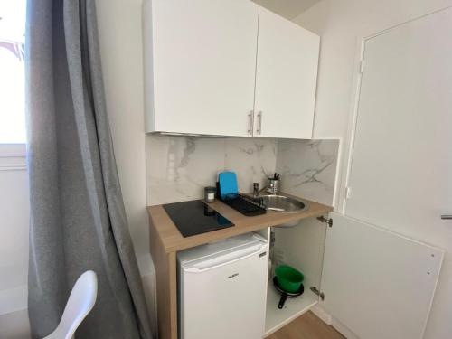 New 911 Apartment Jane - Cosy Apartment Paris Center