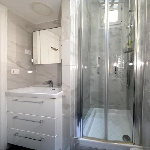 APPARTEMENT AU CŒUR DE MARAIS DANS CENTRE de PARIS