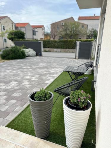 Apartments Ivano & Leo Zadar - Private Parking