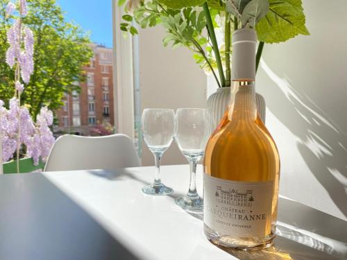 New 913 Apartment Josephine- Cosy Apartment Paris Center