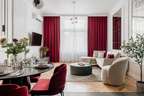 Merlot by Fragola Collection