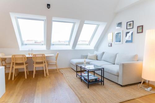 Two leveled Penthouse by Schonbrunn