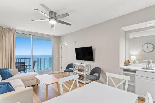 Official Majestic Beach Resort photo 136