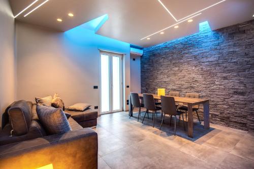 Luxury Wellness SPA Apartment with Jacuzzi & free parking