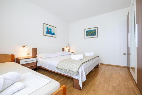 Apartments Azure View