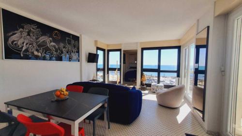 Beau T2 Vue mer à l'infini ! Avec garage privé - ROSSIconciergerie - Linge inclus