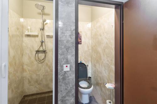 Spacious Bohemian City Apartment Near Castle Schönbrunn