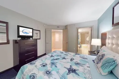 Modern Decor Stunning Ocean View Condo Sleeps 8 photo 49