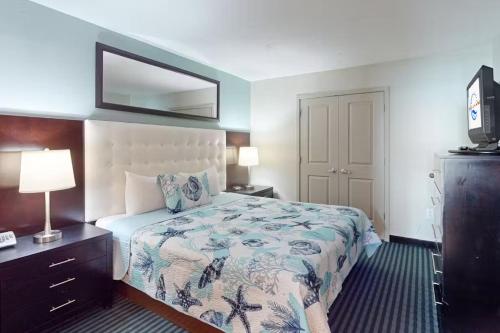 Modern Decor Stunning Ocean View Condo Sleeps 8 photo 69